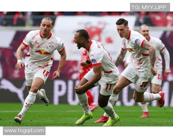 拜仁慕尼黑豪取胜利，连续反弹击败RB莱比锡，重返巅峰！