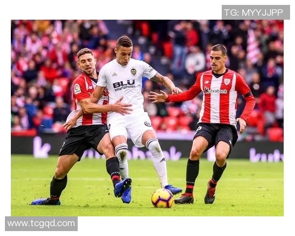 毕尔巴鄂宣布与主教练续约，专注提升球队竞技水平