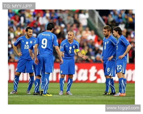 斯洛伐克队确定欧洲杯23人名单，哈姆西克领衔