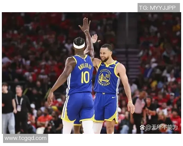 勇士主帅盛赞库里：他是球队不可或缺的核心